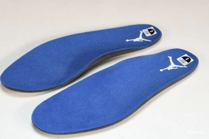 3 Jordan Wizards CT8532-148 0816